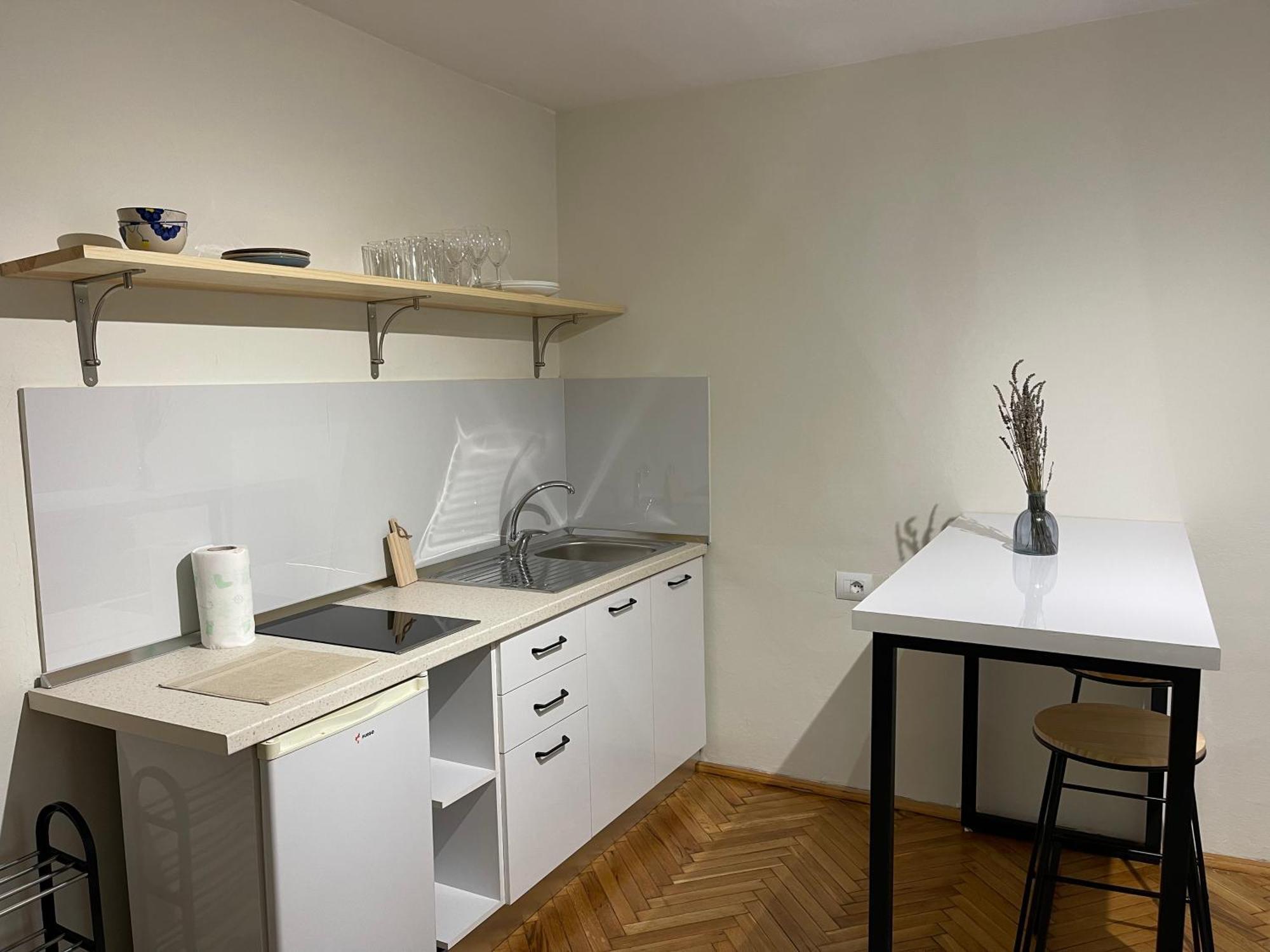 Cozy Apartment, In The Center Of ティラナ エクステリア 写真